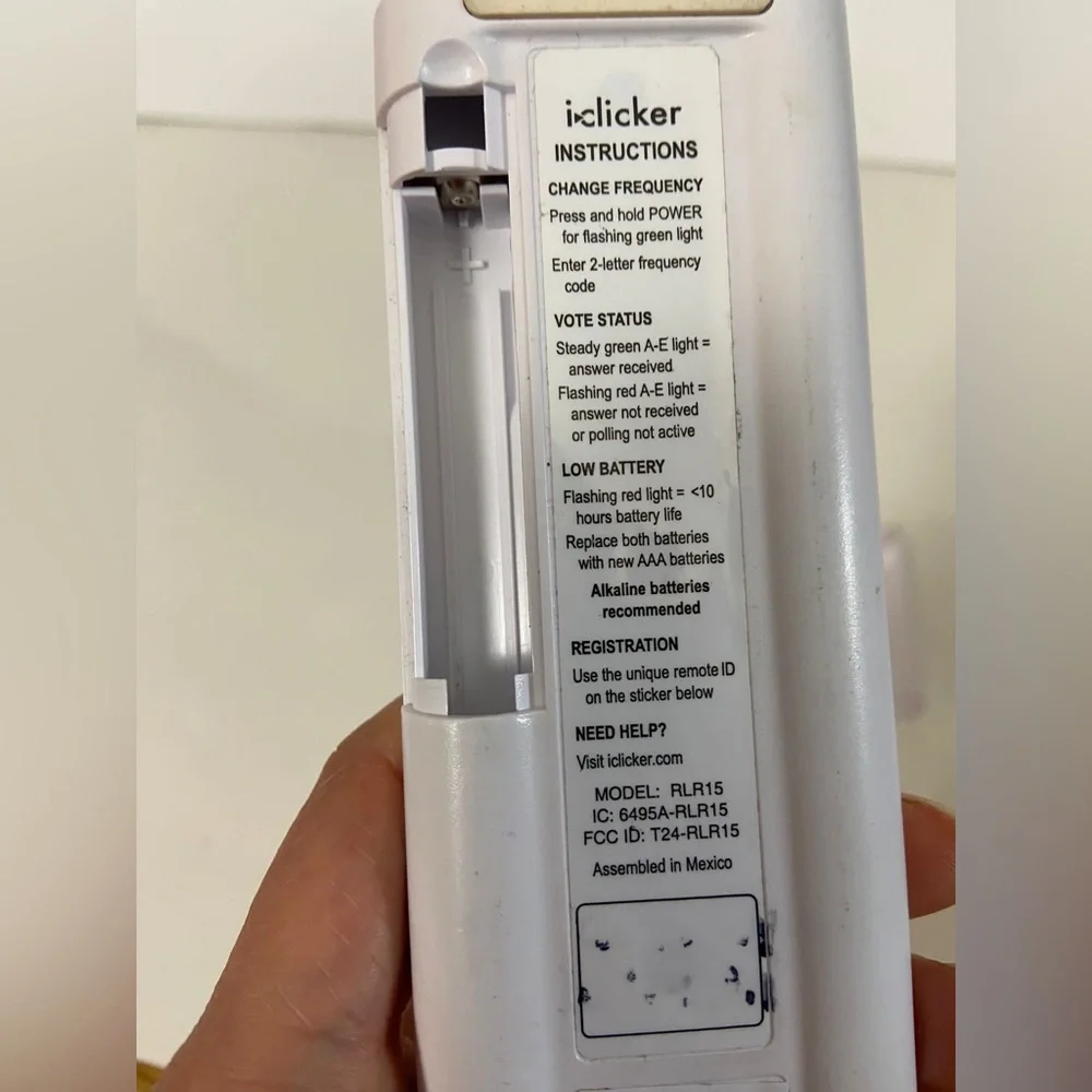 iClicker + Plus Student Response Remote Control Model RLR15 Tested - Picture 4 of 5